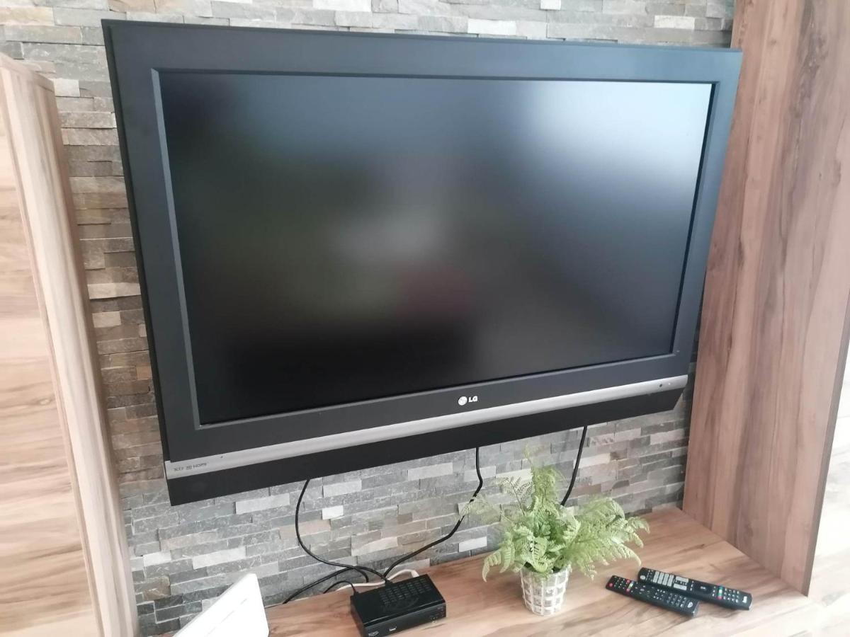 Apartma Angi Appartement Obertraun Buitenkant foto